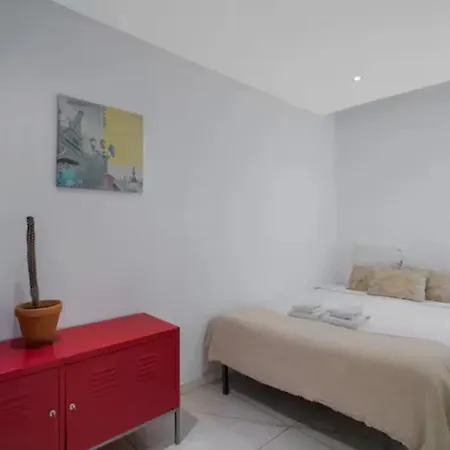 4 Pers Marais Menilmontant Appartement *