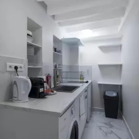 4 Pers Marais Menilmontant Paris